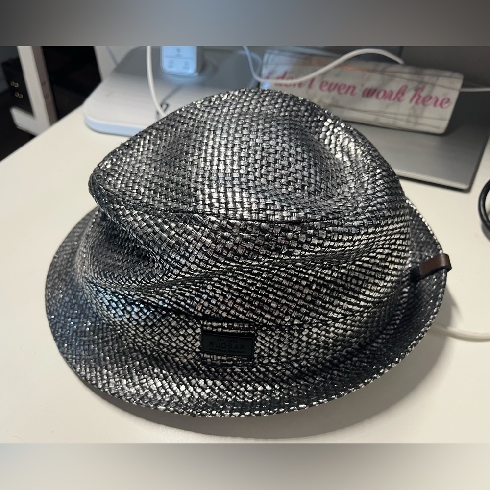 NWT Rudsak silver hat